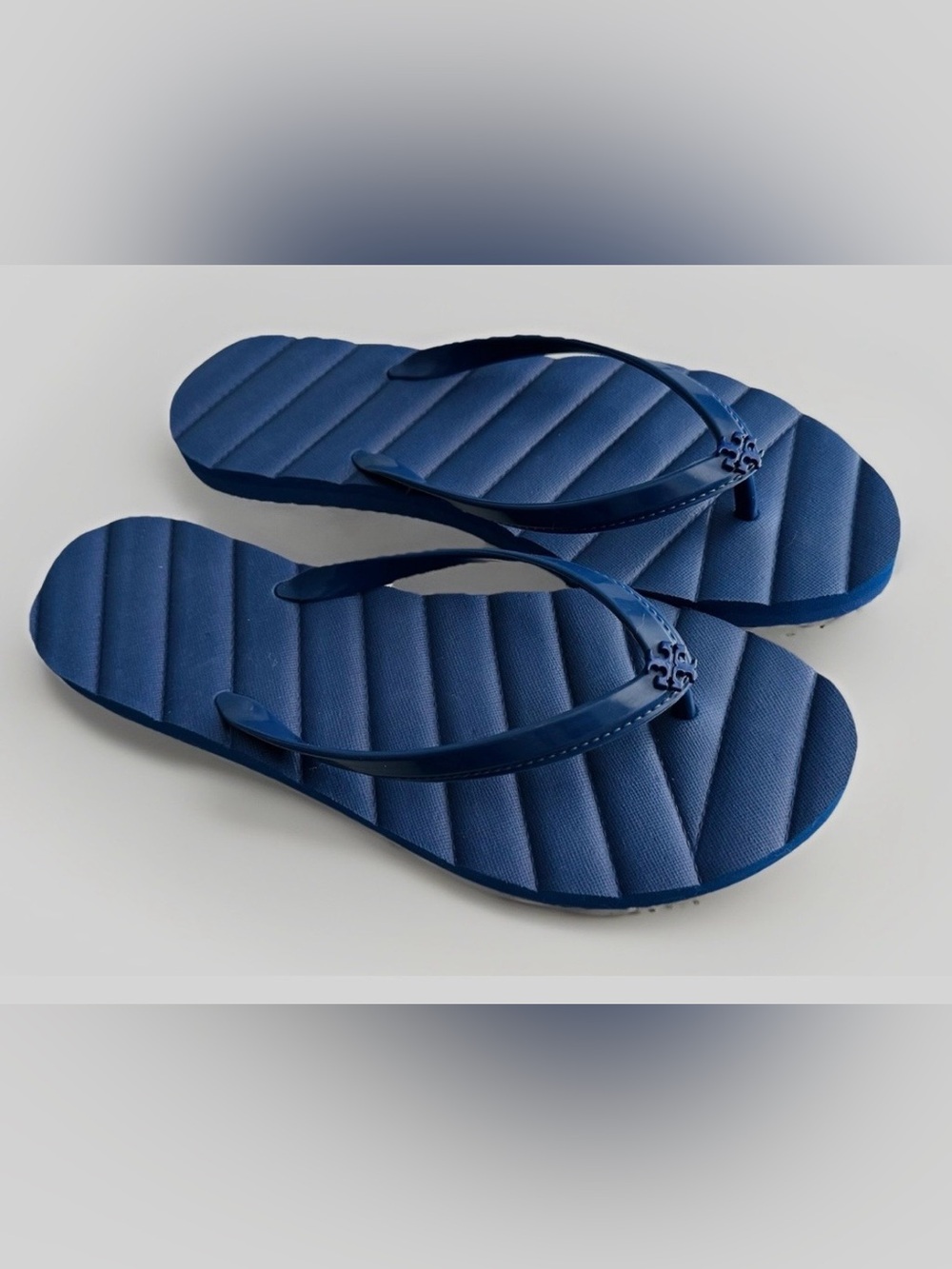 NEW, Tory Burch Kira Flip Flop Women In Dark Indigo Size 11 - Picture 10 of 11